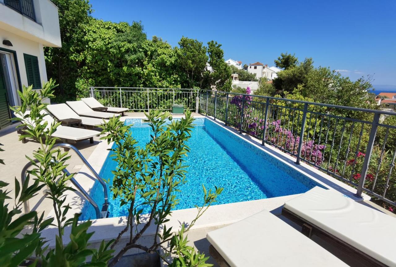 Villa Rastichi Amazing Seaview Trogir Exterior photo